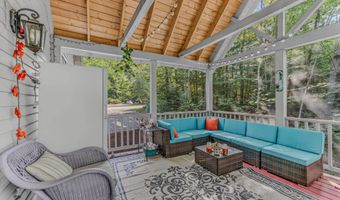 18 Armsby Cir, Campton, NH 03223