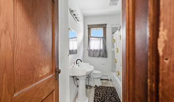 339 Delaware Ave, Albany, NY 12209