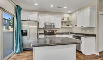 293 W 710 N, Centerville, UT 84014