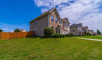 208 Castleton Cir, Boiling Springs, SC 29316