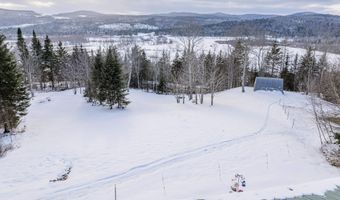 39 Silver Maple Ln, Colebrook, NH 03576
