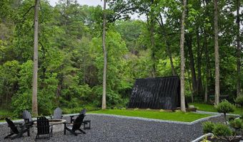 633 And 643 HANGING ROCK Rd, Augusta, WV 26704