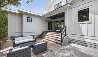 196 Portsmouth Way, Bald Head Island, NC 28461