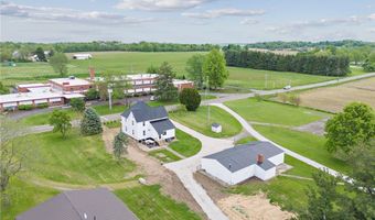 5785 Beechwood Ave, Alliance, OH 44601