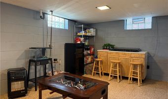 2414 Watson Ave, Alliance, OH 44601