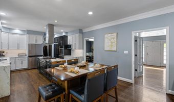 14 STONEBRIDGE Dr, Hockessin, DE 19707