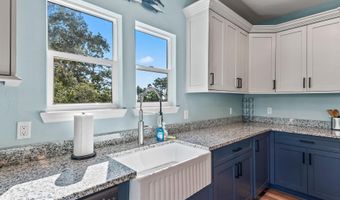 1372 ALLIGATOR Dr, Alligator Point, FL 32346