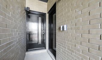 88 W 20TH St 2, Bayonne, NJ 07002