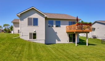 124 E Bridge Rd, Polk City, IA 50226