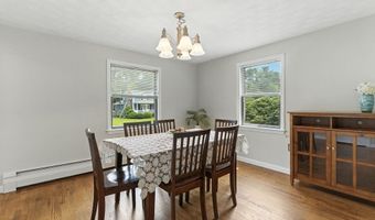 41 Tercentennial Dr, Billerica, MA 01821