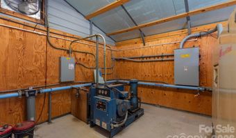 45 Spiral Rd, Arden, NC 28704