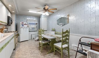 2447 S 5TH St, Philadelphia, PA 19148