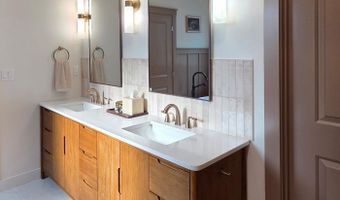 2125 Moon Shadow Dr, Caldwell, ID 83607