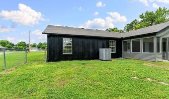 144 Riverview Dr, Anderson, MO 64831