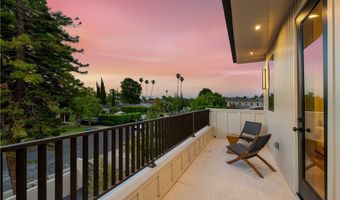 16728 Morrison St, Encino, CA 91436