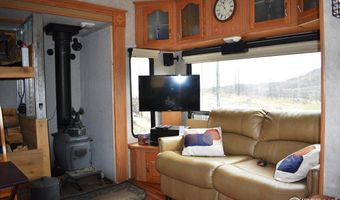 28 Agate Ct, Bellvue, CO 80512
