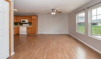 1062 10th Ave NW, Altoona, IA 50009