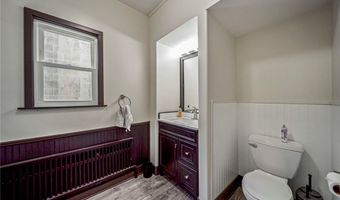 977 W Prospect Rd, Ashtabula, OH 44004