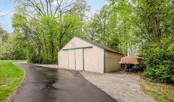 17 Point Ln, Arcadia, IN 46030