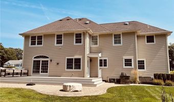 9 Elizabeth Dr, Lincoln, RI 02865