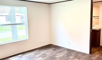 485 Lupine Ln, Altoona, WI 54720