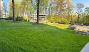 5225 POOKS HILL Rd B24n, Bethesda, MD 20814