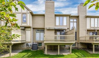 2702 Maitland Dr, Ann Arbor, MI 48105