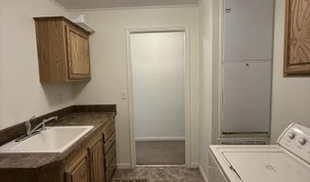 1411 Tokay Ave, Carlsbad, NM 88220