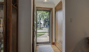 314 E RANDALL St, Appleton, WI 54911