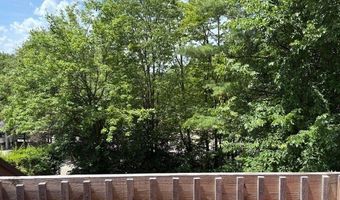 1611 Treetop Trl B, Akron, OH 44313