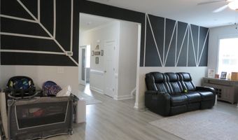 222 Vanderbuilt Ct, Aberdeen, NC 28315