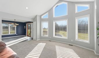 4537 W Black Oak Cir, Angola, IN 46703