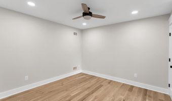 515 Atlantic Ave, Middletown, NJ 07748