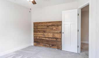 101 Bluegrass Ct, Aberdeen, NC 28315