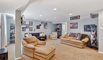 5524 STONECROFT Ln, Allentown, PA 18106