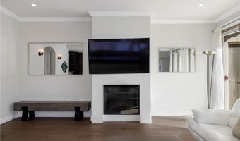 1644 S Bentley Ave 401, Los Angeles, CA 90025