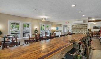6 E Side Dr, Alton, NH 03810