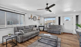 1027 Pinewood Ave, Chubbuck, ID 83202
