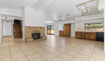 2070 Caaraway St, Escondido, CA 92026