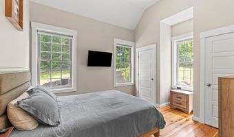 45 Washington Ave, Bartlett, NH 03812