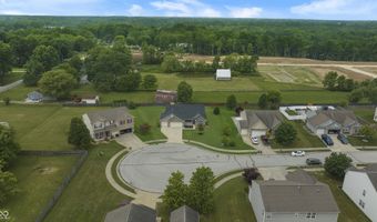 930 Penstock Ct, Avon, IN 46123
