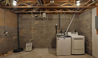 8330 Bruntsfield Rd, Columbus, OH 43235
