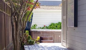 129 Santa Cruz Ave, Aptos, CA 95003