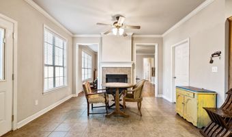 433 Wisteria Dr, Bauxite, AR 72011