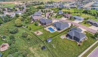 1820 W Thomas Cir, Brandon, SD 57005