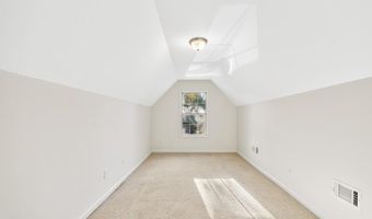 723 York View Dr, Auburn, GA 30011