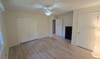 15 Finger Cir, Bella Vista, AR 72715