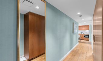 2139 Kuhio Ave 2601, Honolulu, HI 96815