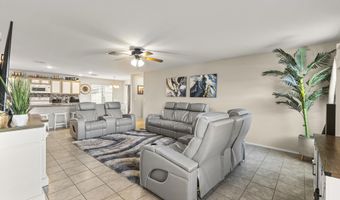 726 W JARDIN Dr, Casa Grande, AZ 85122