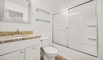 1050 Wall 3B, Ann Arbor, MI 48105